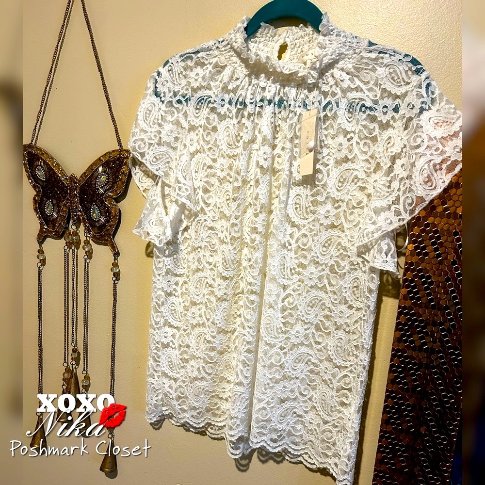 Adiva Short Sleeve Lace Blouse Size L